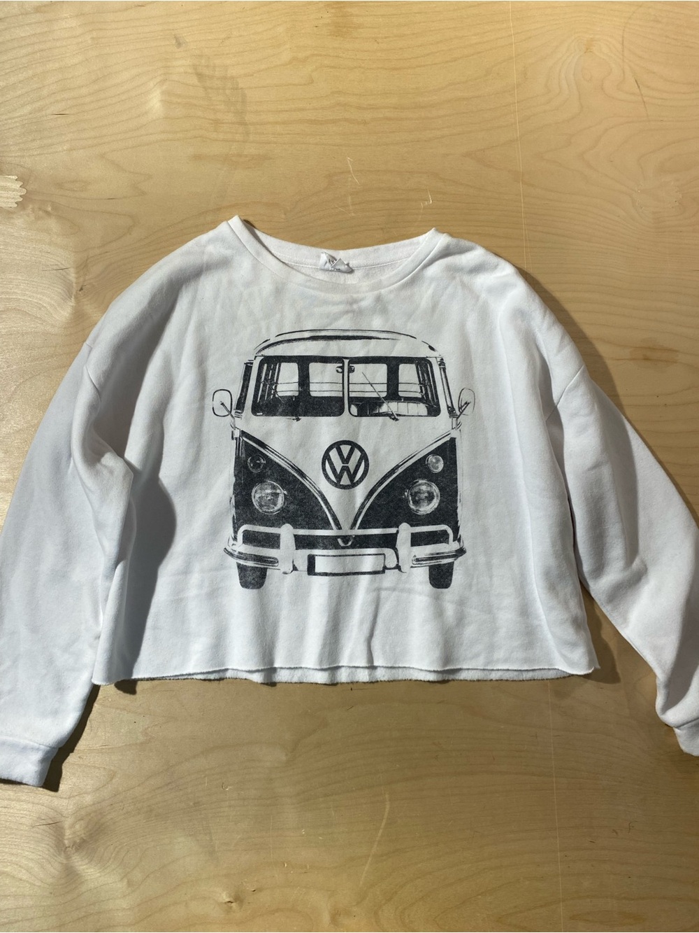 White Graphic VW Bus Cropped Sweatshirt XL (Z)